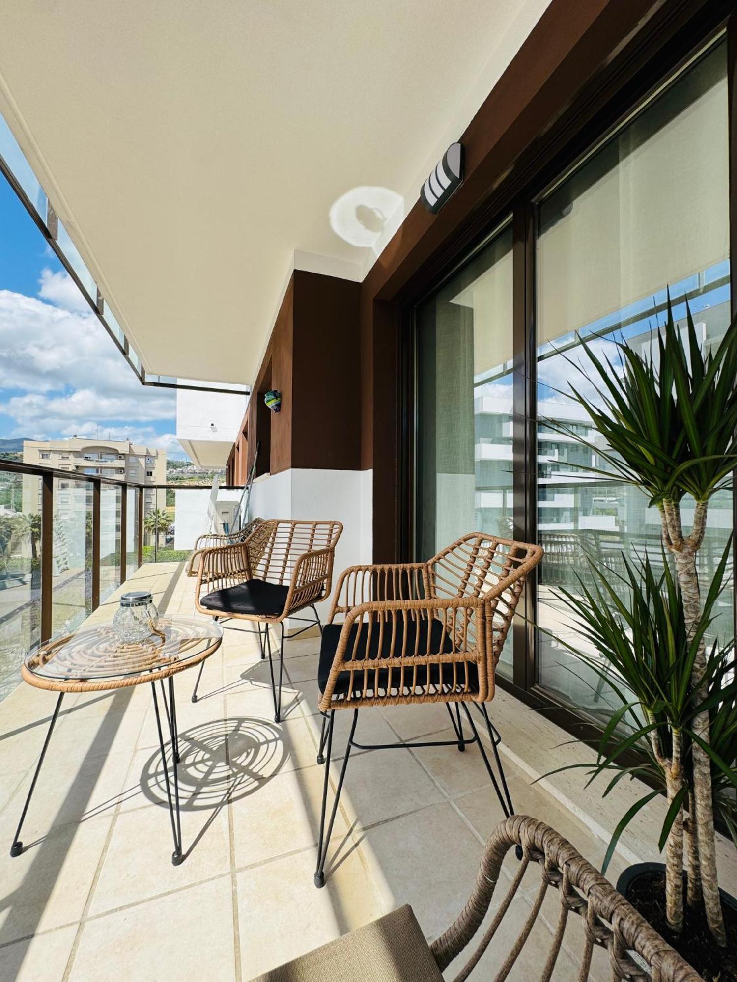 에스테포나 Parking Privado! Sol Y Mar Tu Hogar En La Costa 아파트 외부 사진